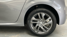 Peugeot 208 1.2 PureTech 100 Active Premium 5dr Petrol Hatchback